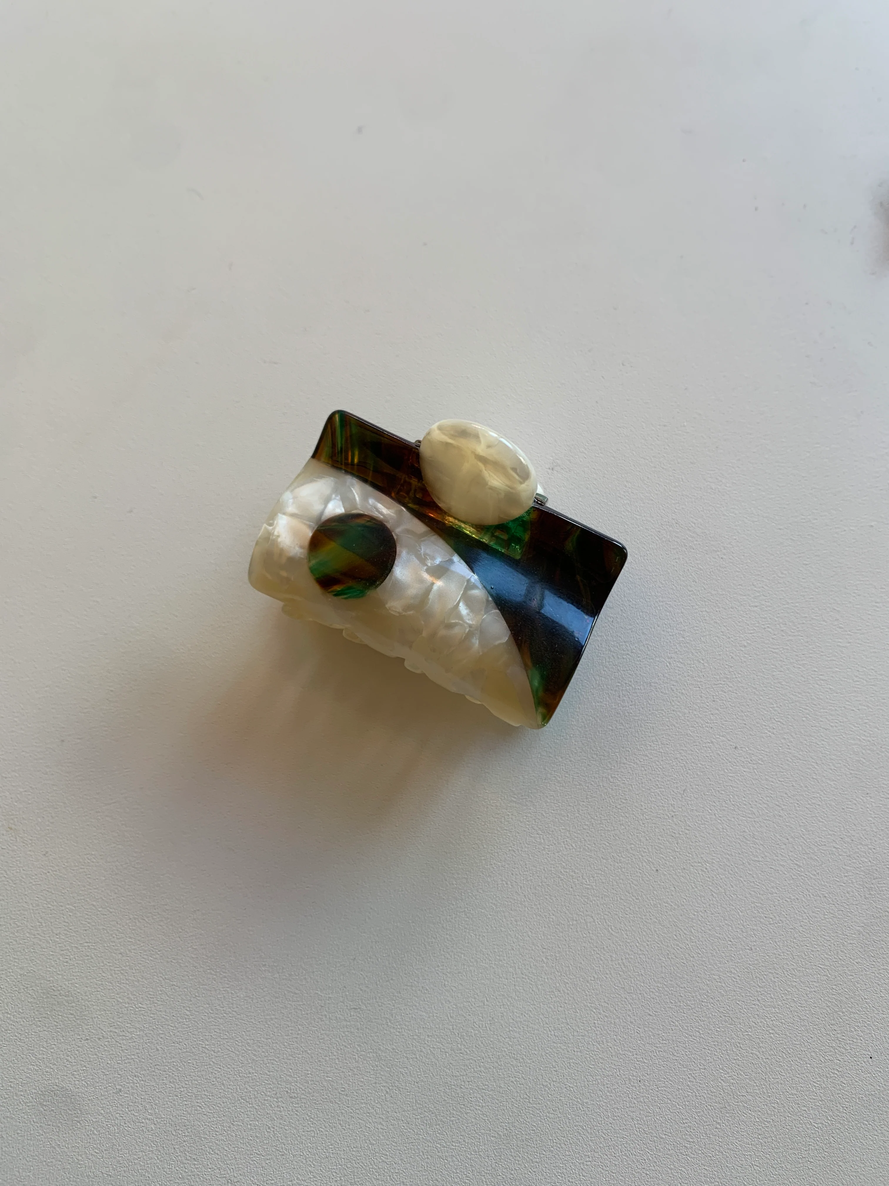 Tortoise Balance Hair Claw - various colours - Image 4