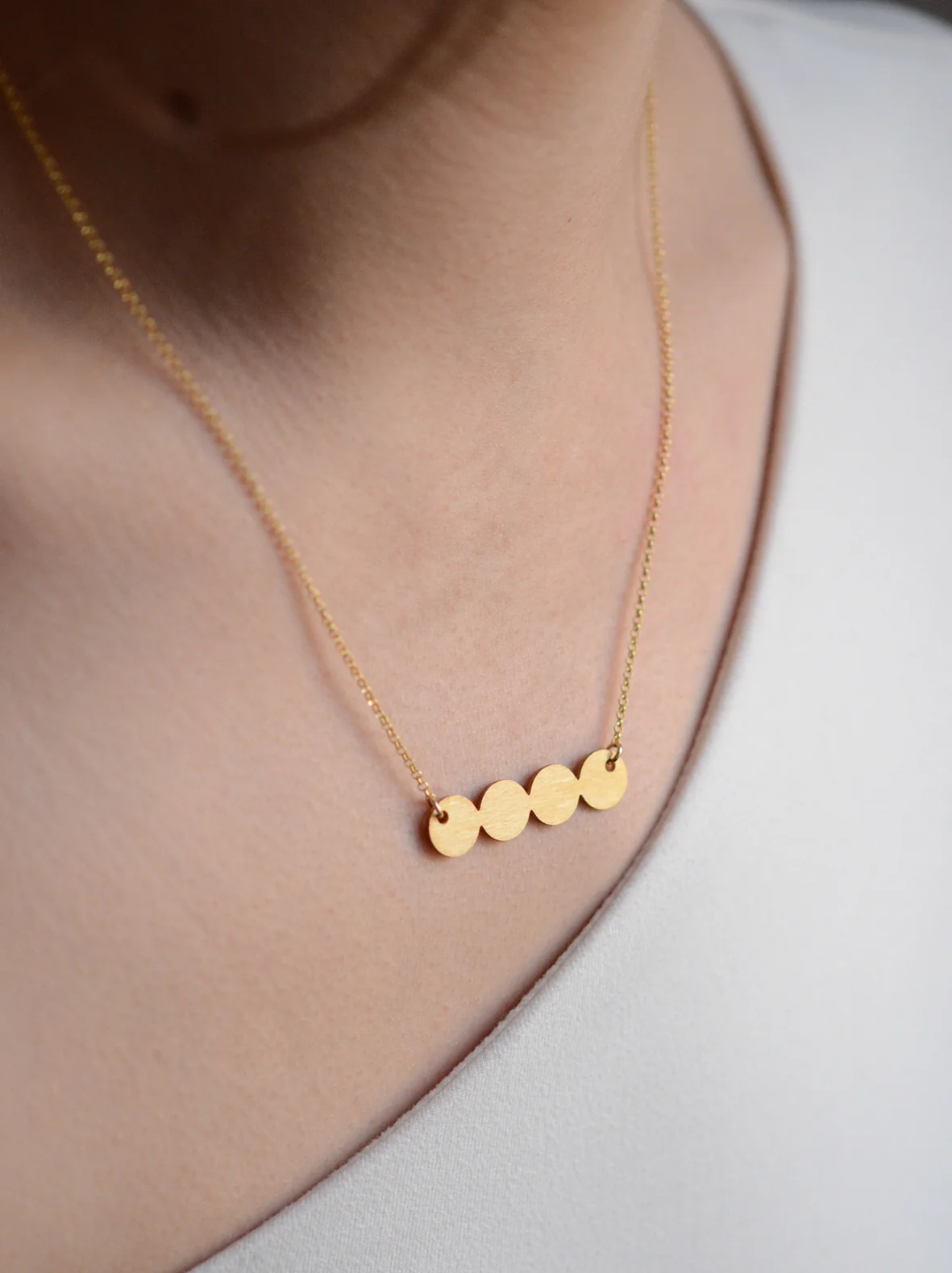 Bobble necklace