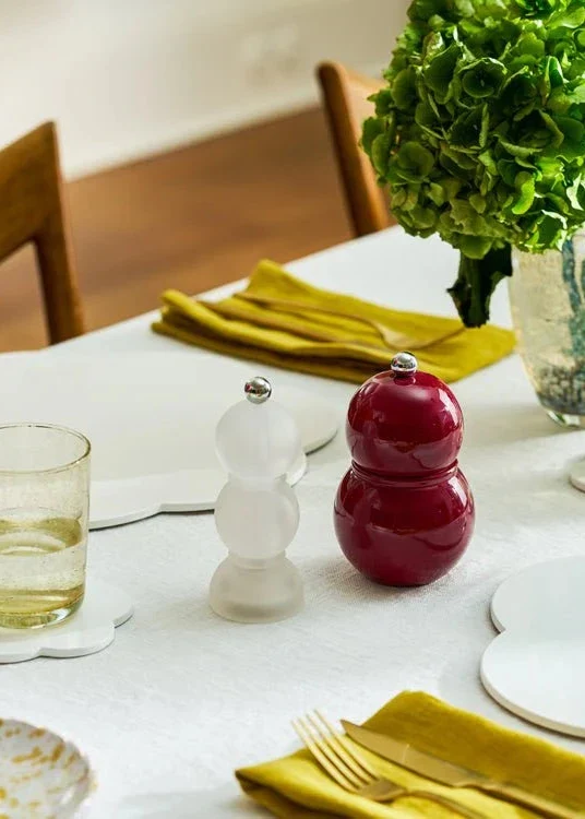 Chubbie Salt & Pepper Mill - various colours - Image 3