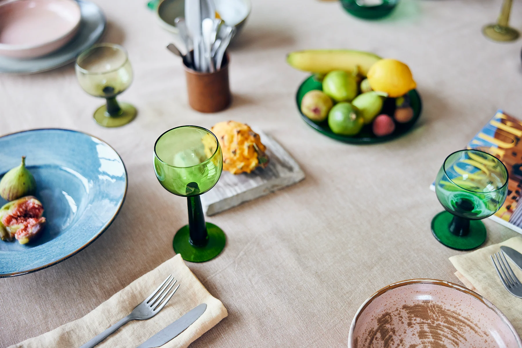 Emeralds Wine Glass  Low - various colours - Image 10