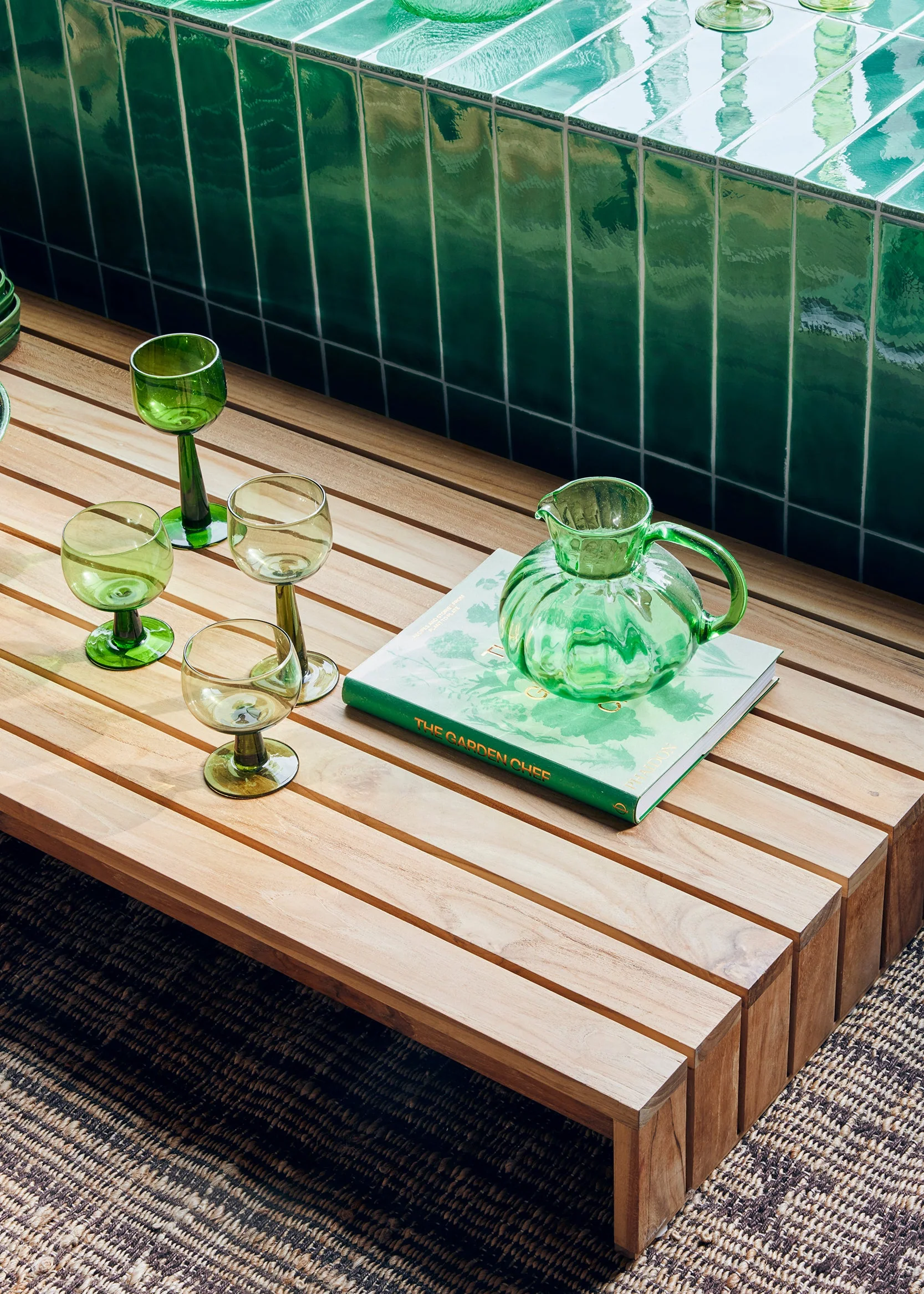 Emeralds Wine Glass Tall - various colours - Image 6