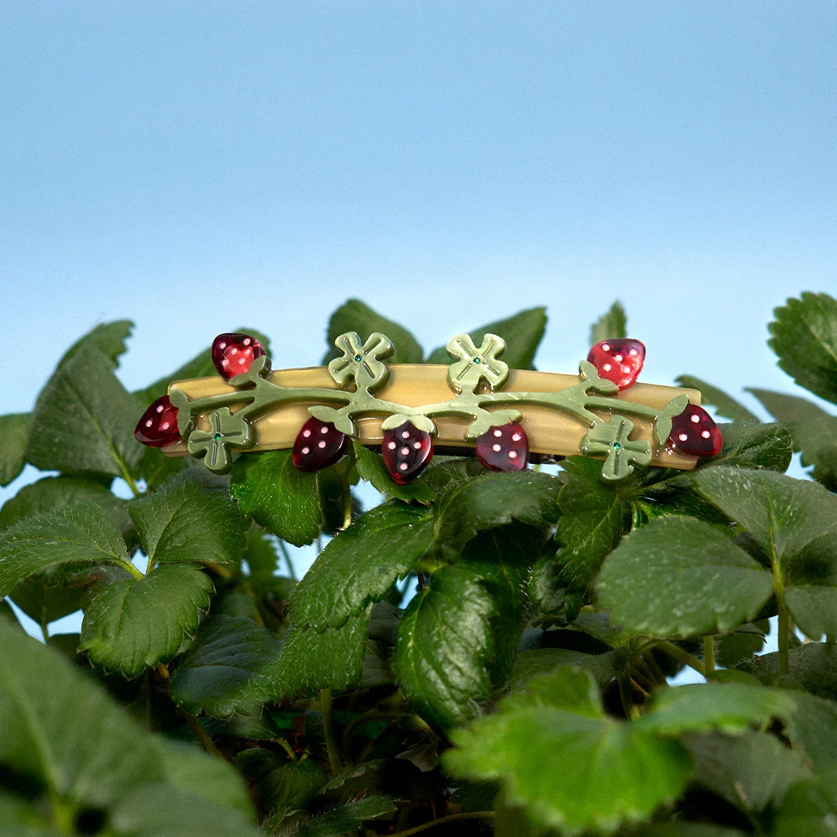 Wild Strawberry Clip - Image 2