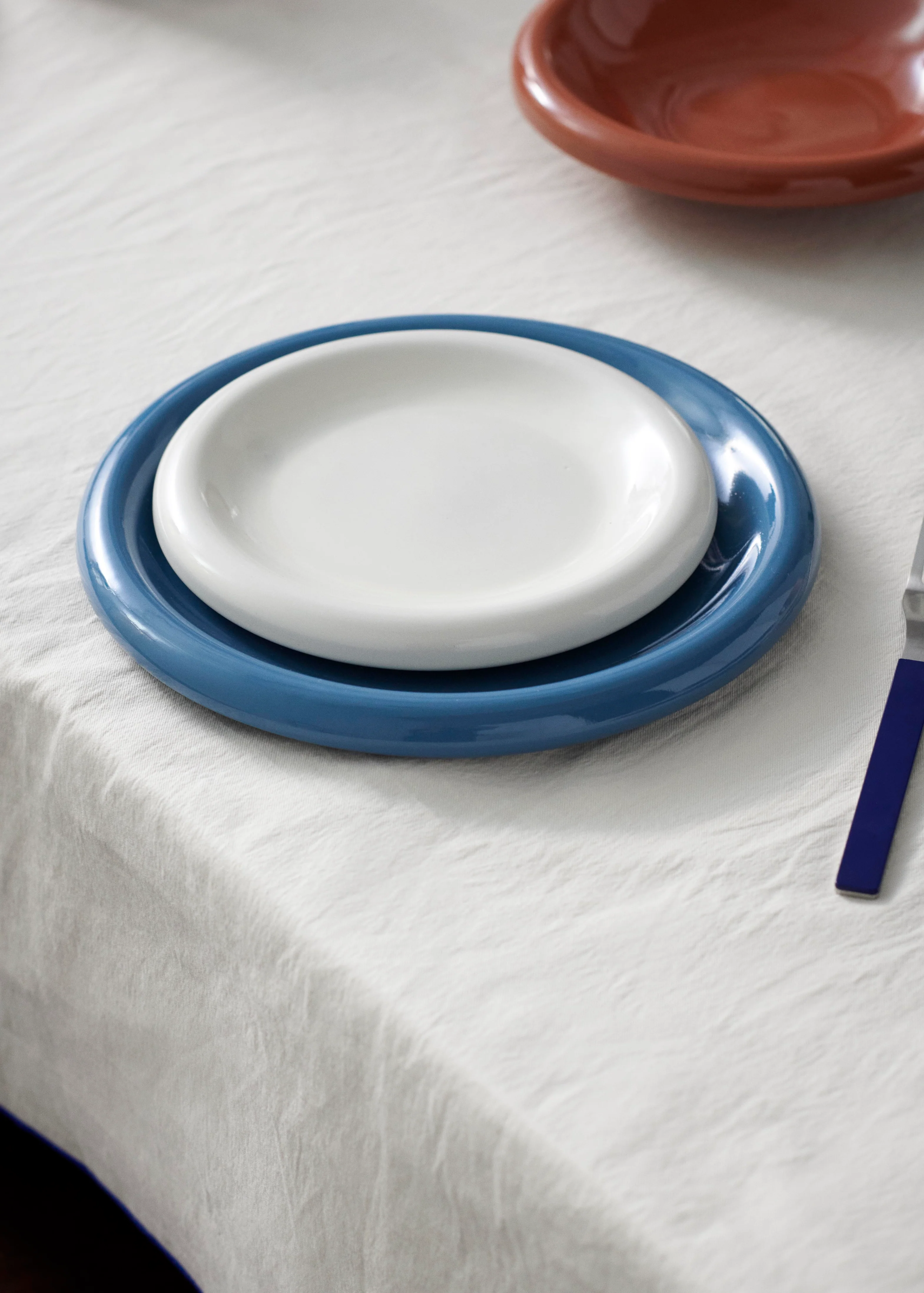 HAY Barro Set of 2 Large Plates - various colours - Image 10