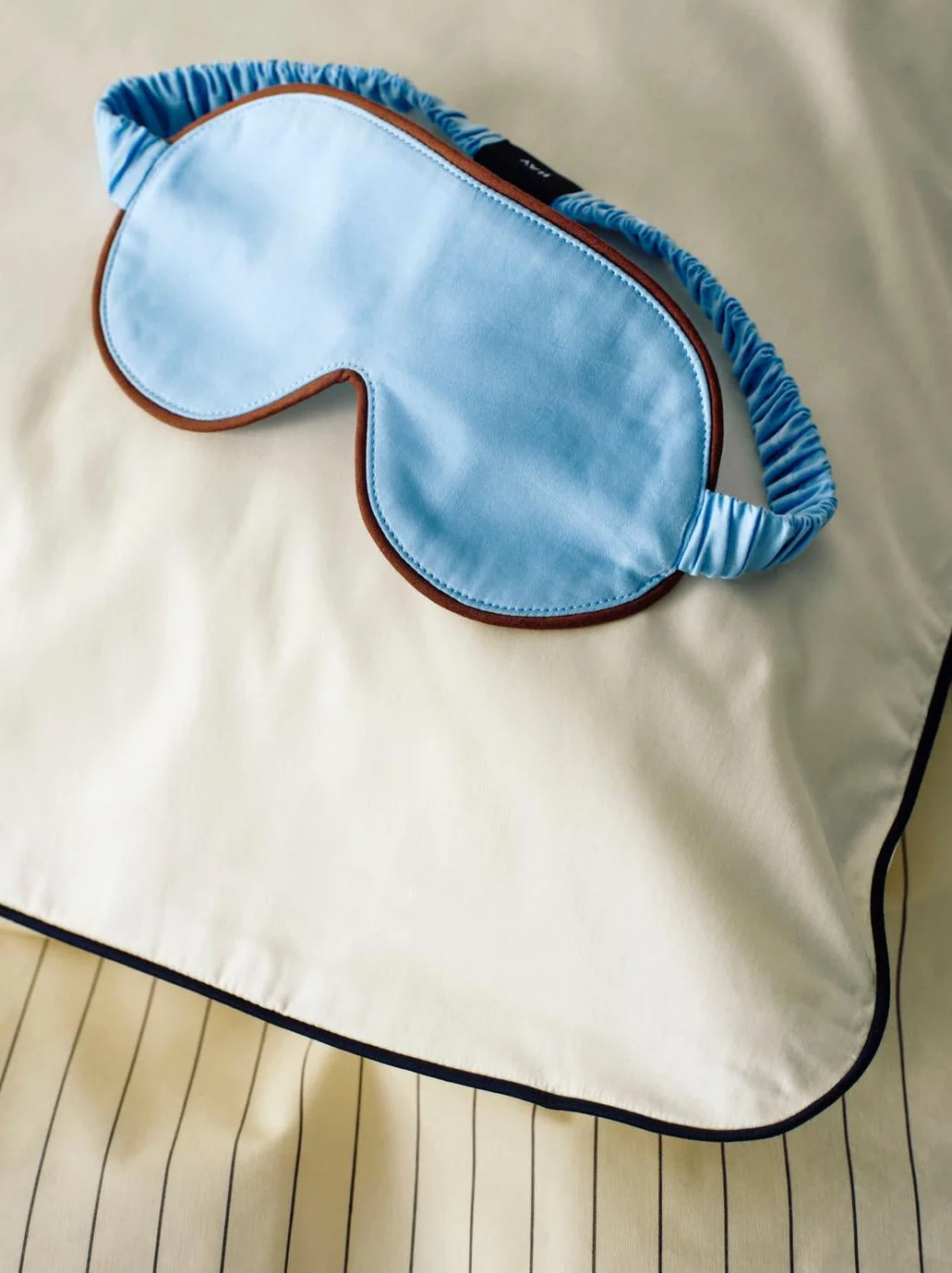 HAY Outline Eye Masks - various colours - Image 6