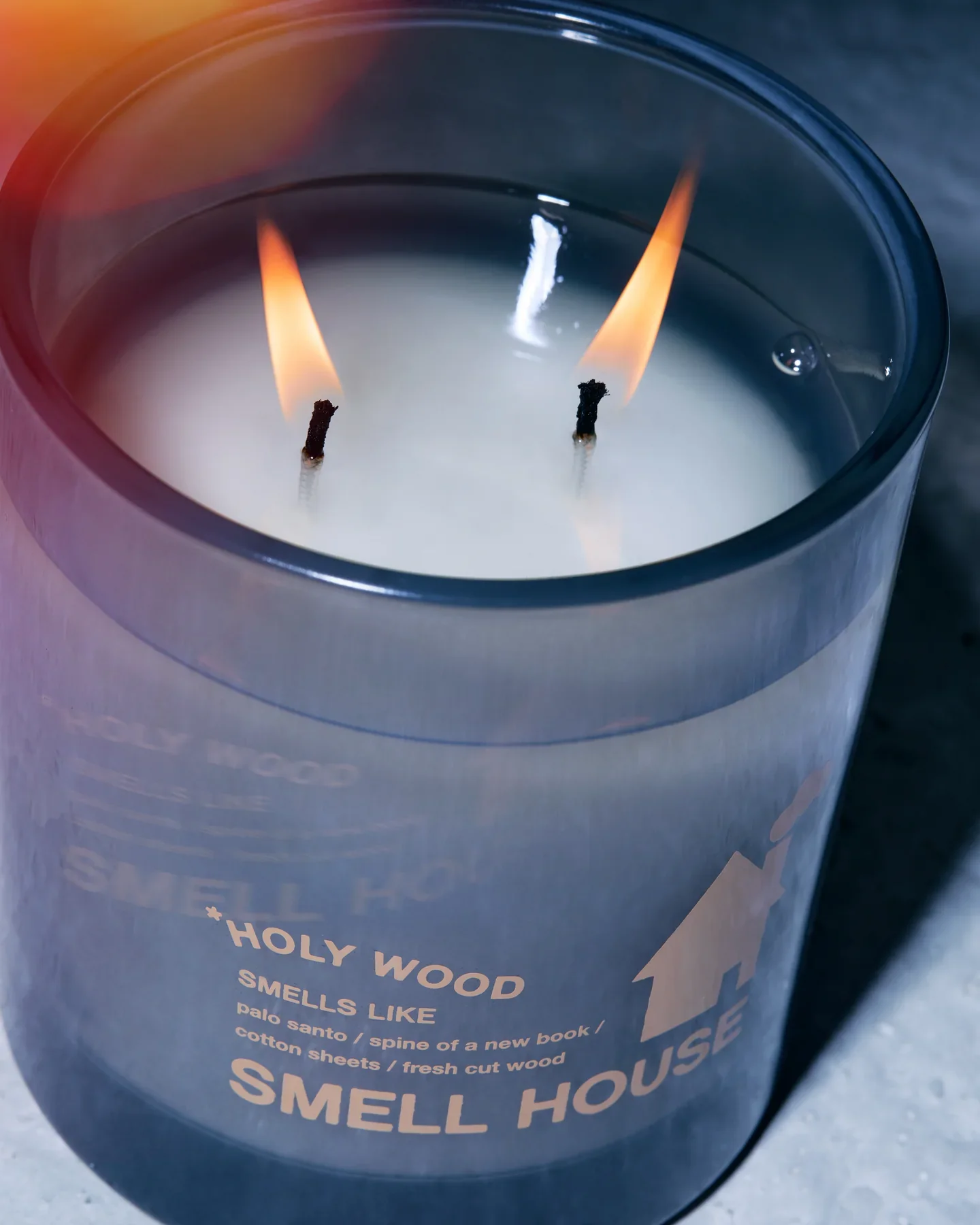 HOLY WOOD - Two candle sizes & air freshener available - Image 3