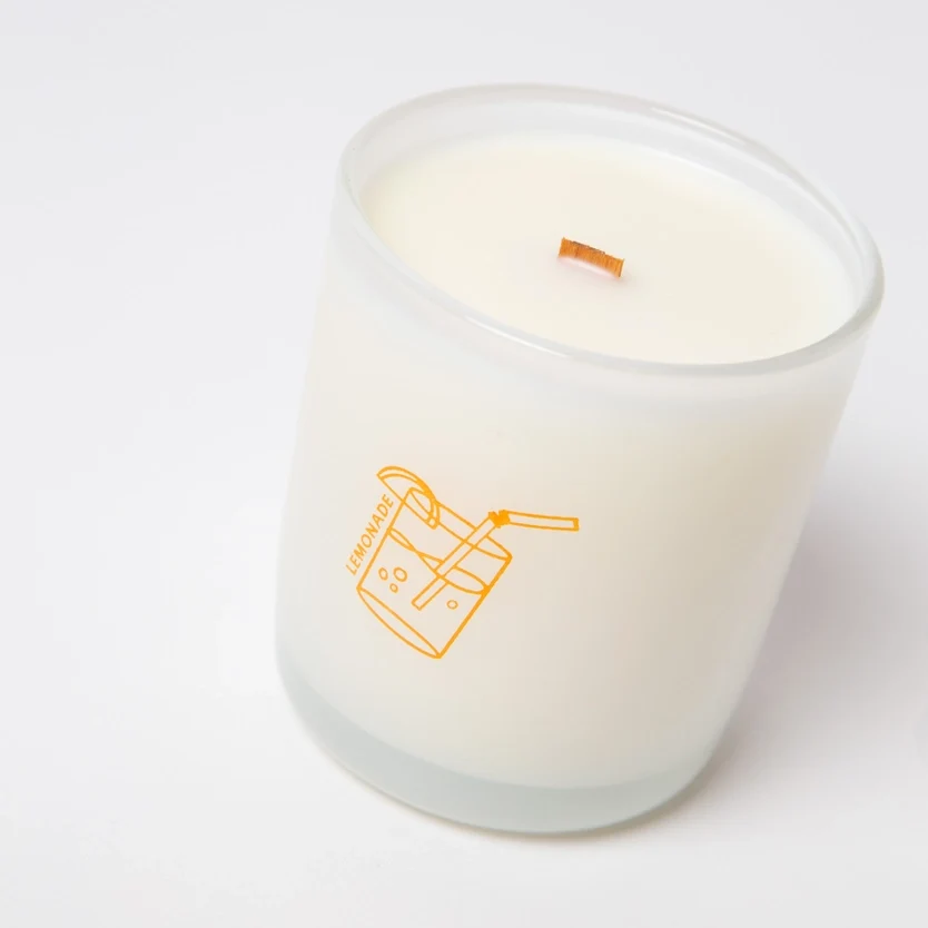Lemonade - Coconut, Lime & Pine Coconut Soy 8 oz Candle - Image 3