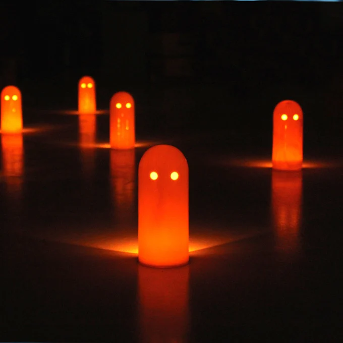 Porcelain Ghost Tea Light Holder - Image 4