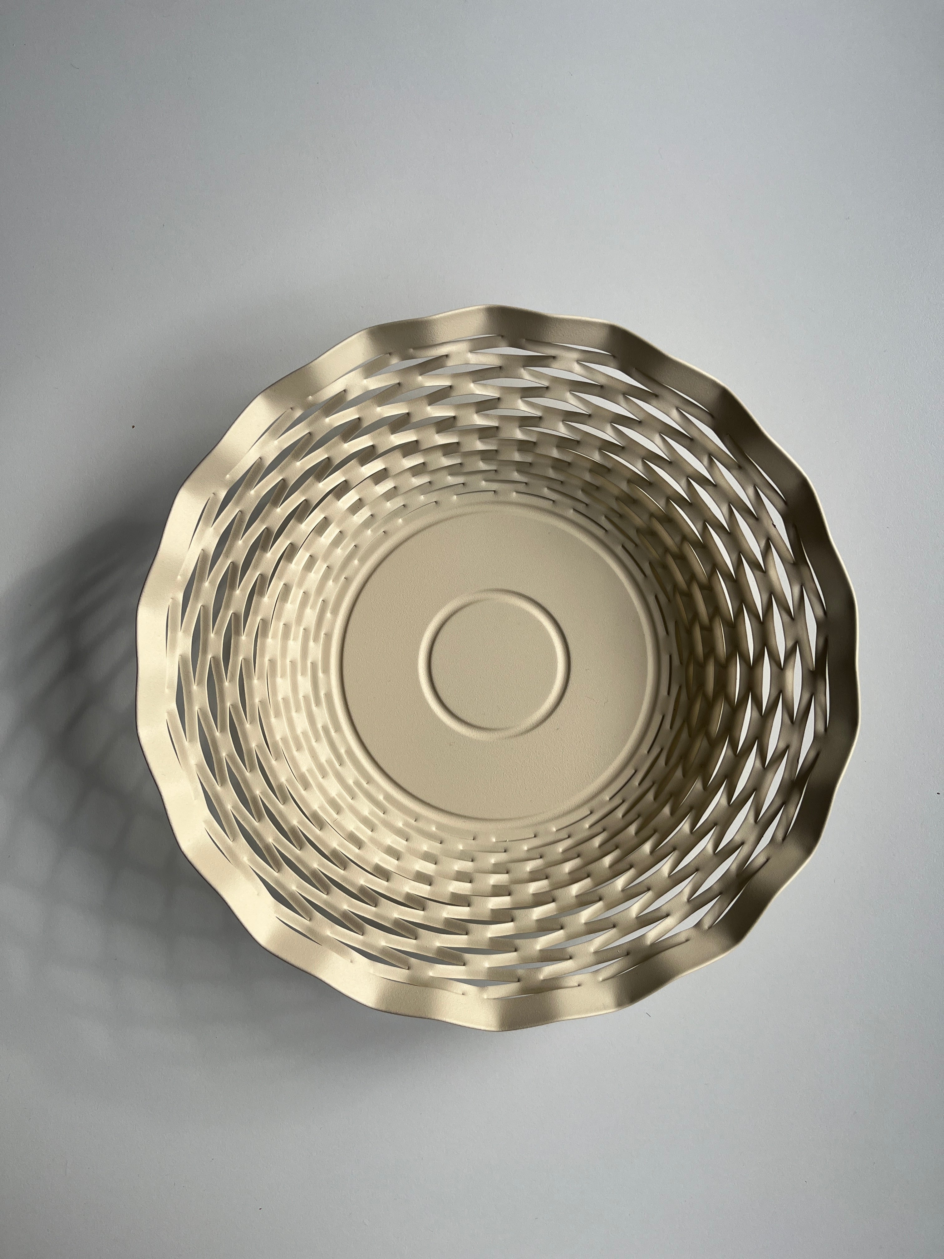 Round Basket - various colours - Image 4