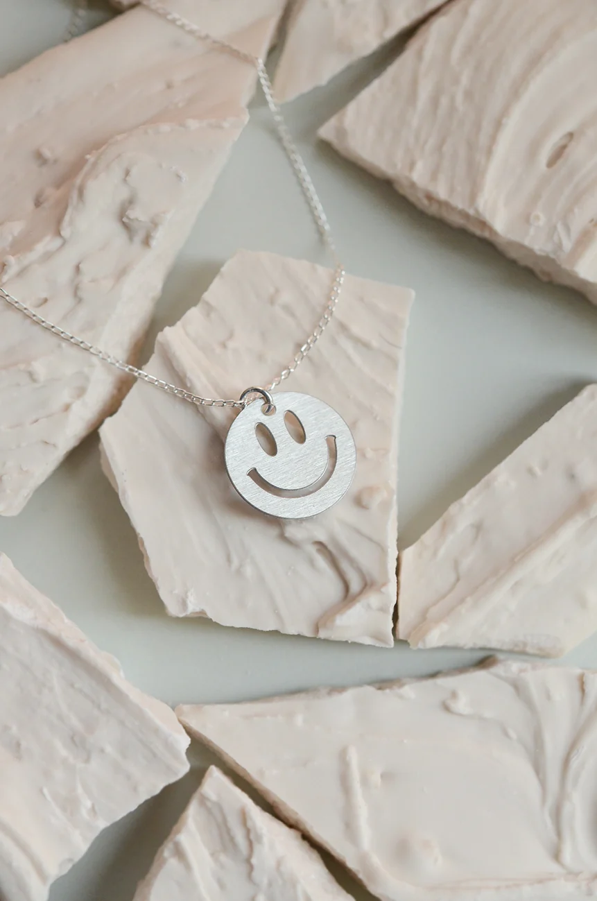 Smiley necklace - Image 6