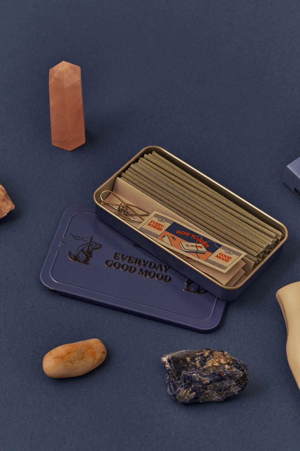 ‘Splash Diving’ Travel Incense Tin - Image 4