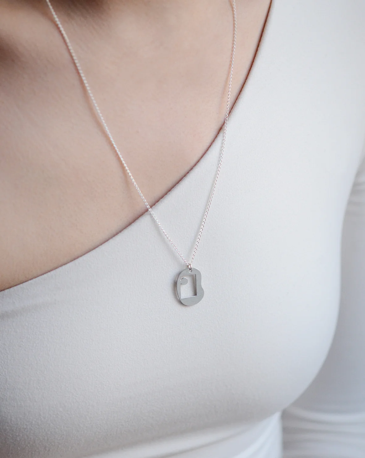 Inni necklace - Image 5